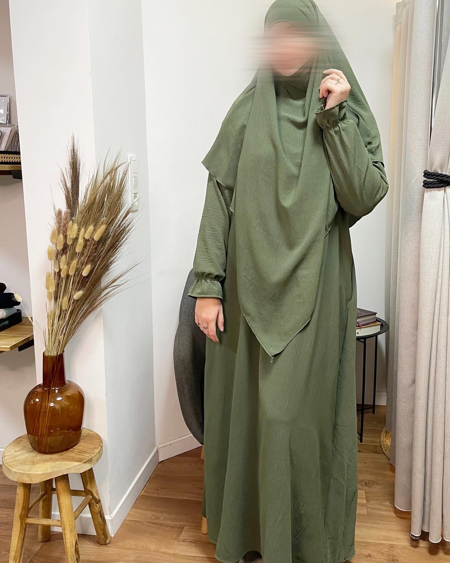 Ensemble Abaya & khimar simple jazz