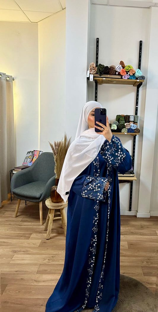 Abaya ouverte fleurie et sous robe