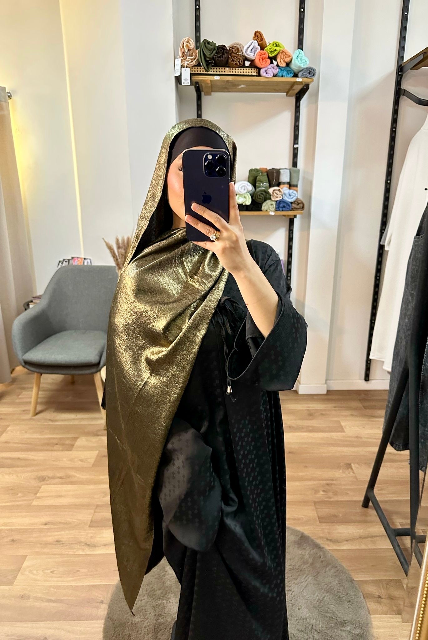 Abaya à noeud