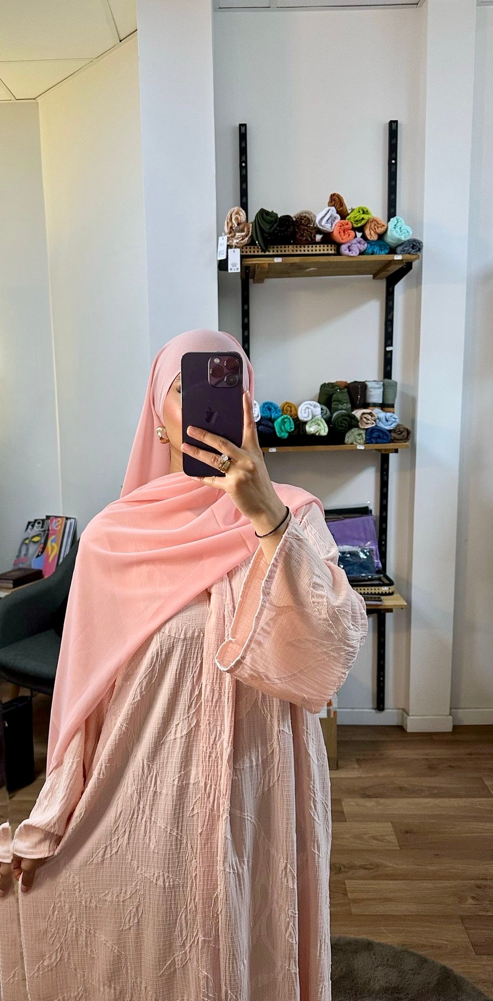 Abaya fleurie texturée