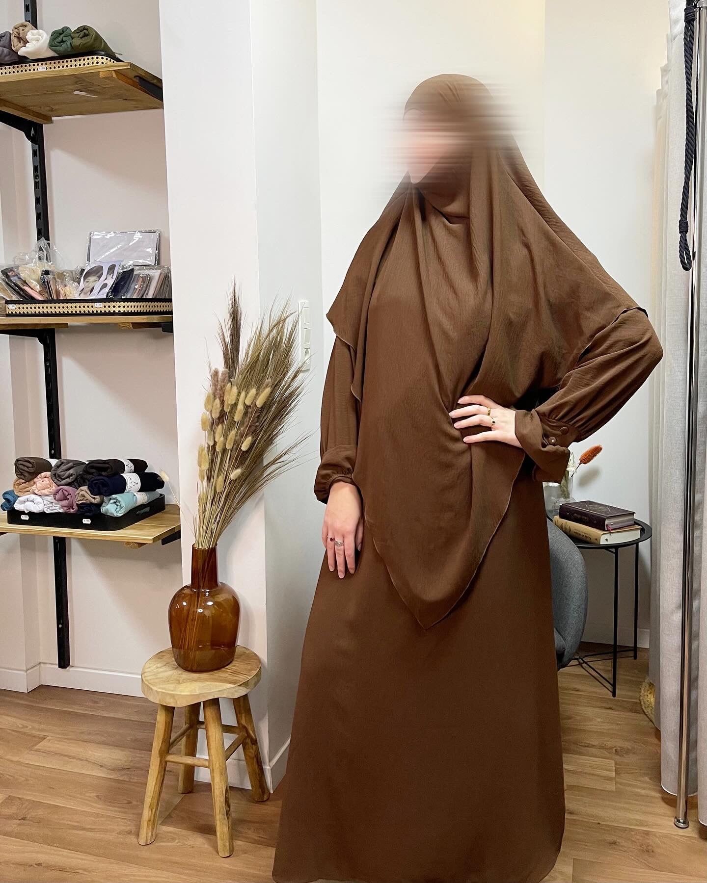 Ensemble Abaya manche boutonnée & khimar simple jazz