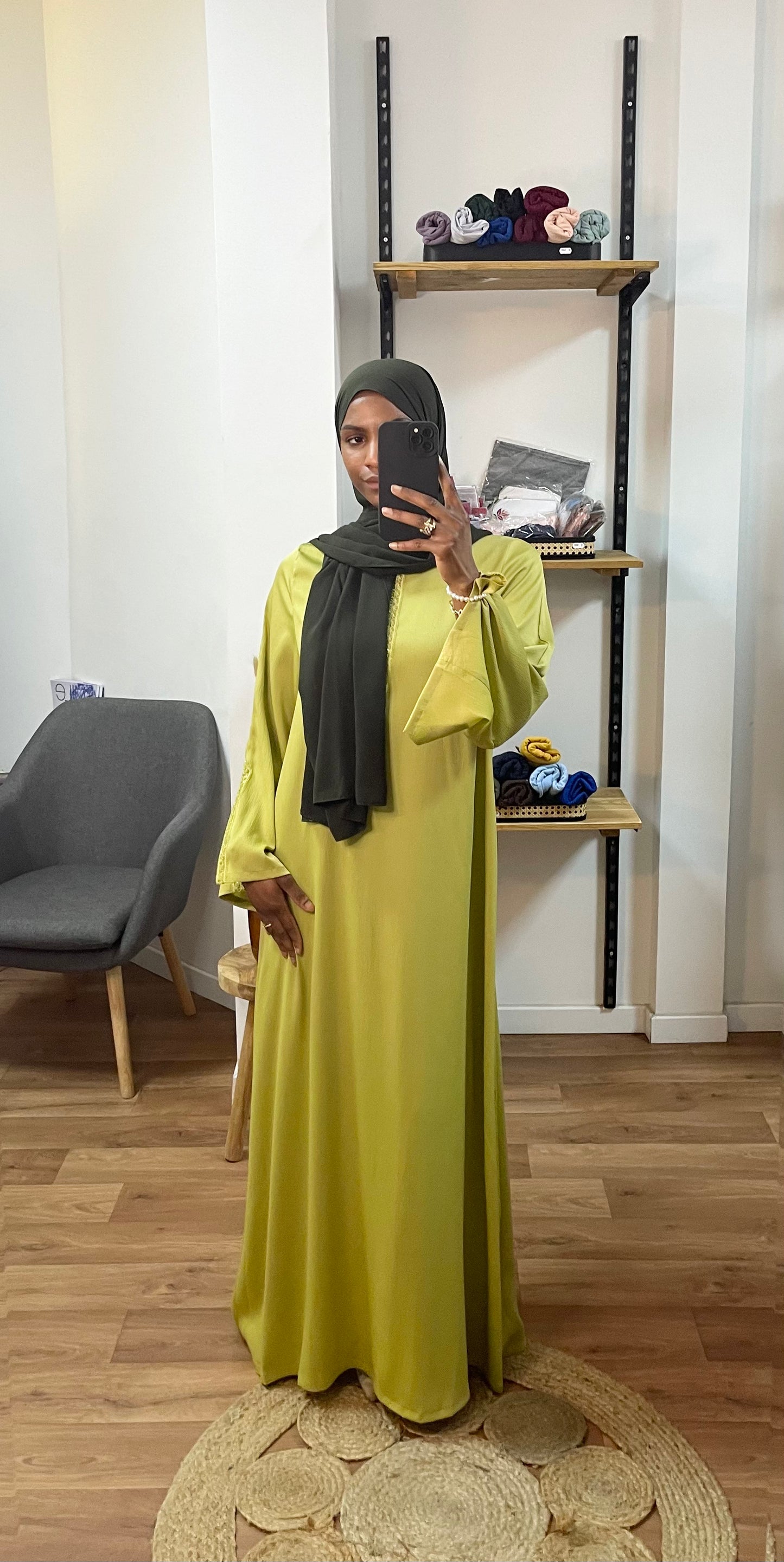 Robe à manches fentes