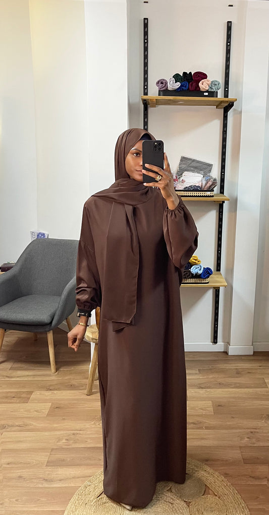 Abaya avec voile intégré